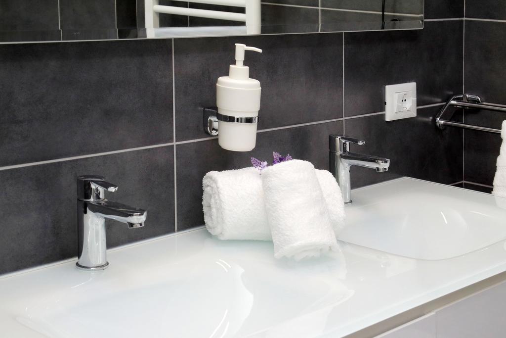 רומא Valery Guest House מראה חיצוני תמונה